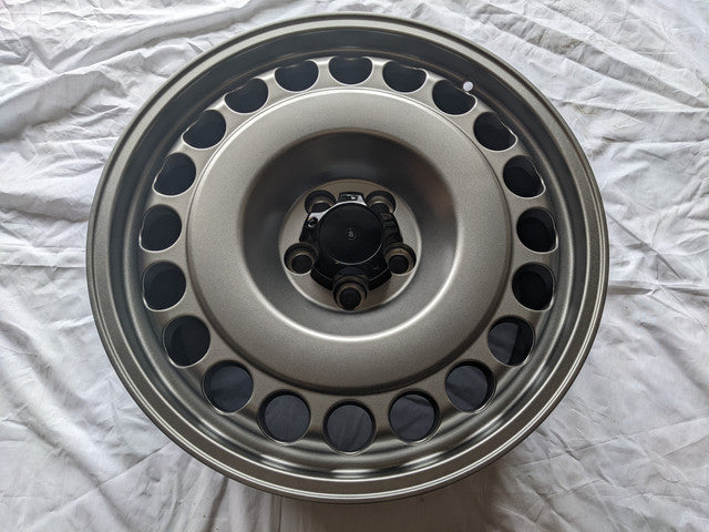 Land Rover Defender Grey Vintage Forged Wheel Rims SET Of 5 L663 90 + 110 2020+